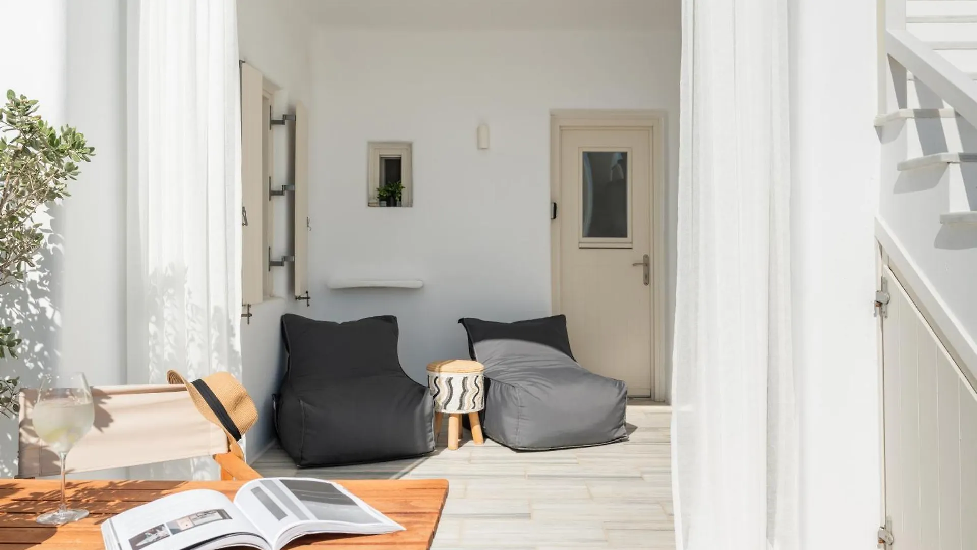 Namaste Boutique Apartments Mykonos Tourlos 0*,