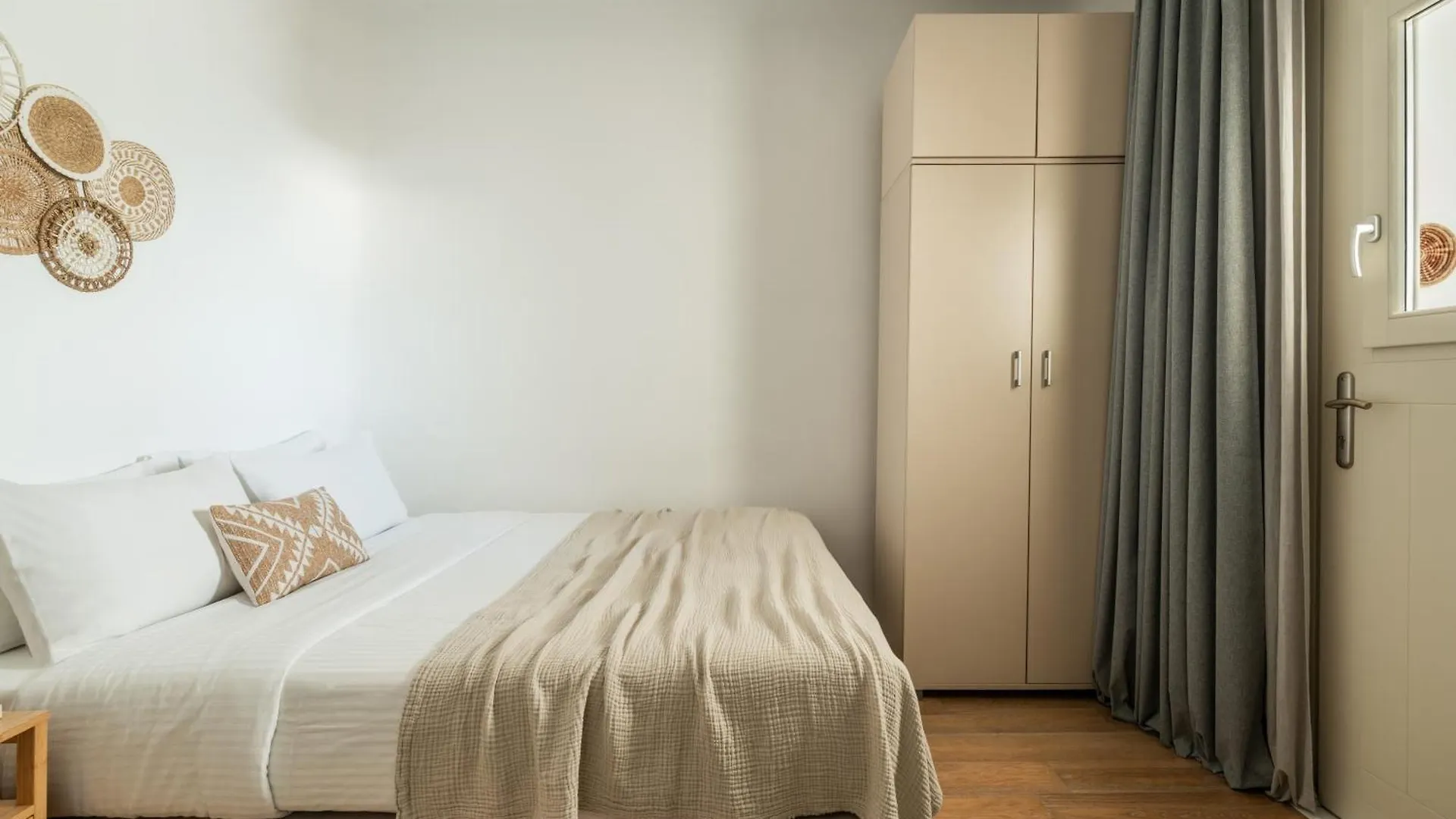 Namaste Boutique Apartments Mykonos Tourlos