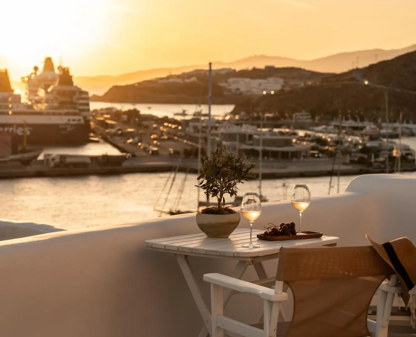 Namaste Boutique Apartments Mykonos Tourlos Griechenland