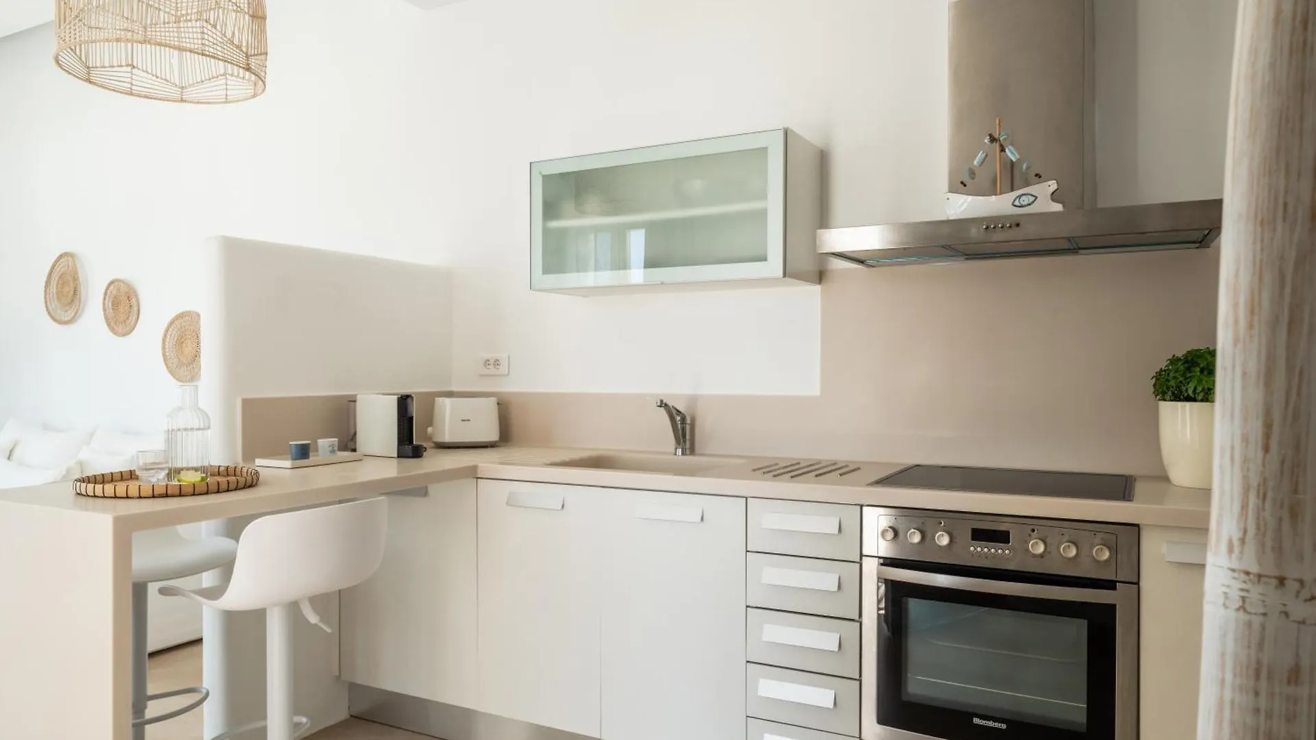 Namaste Boutique Apartments Mykonos Tourlos Griechenland