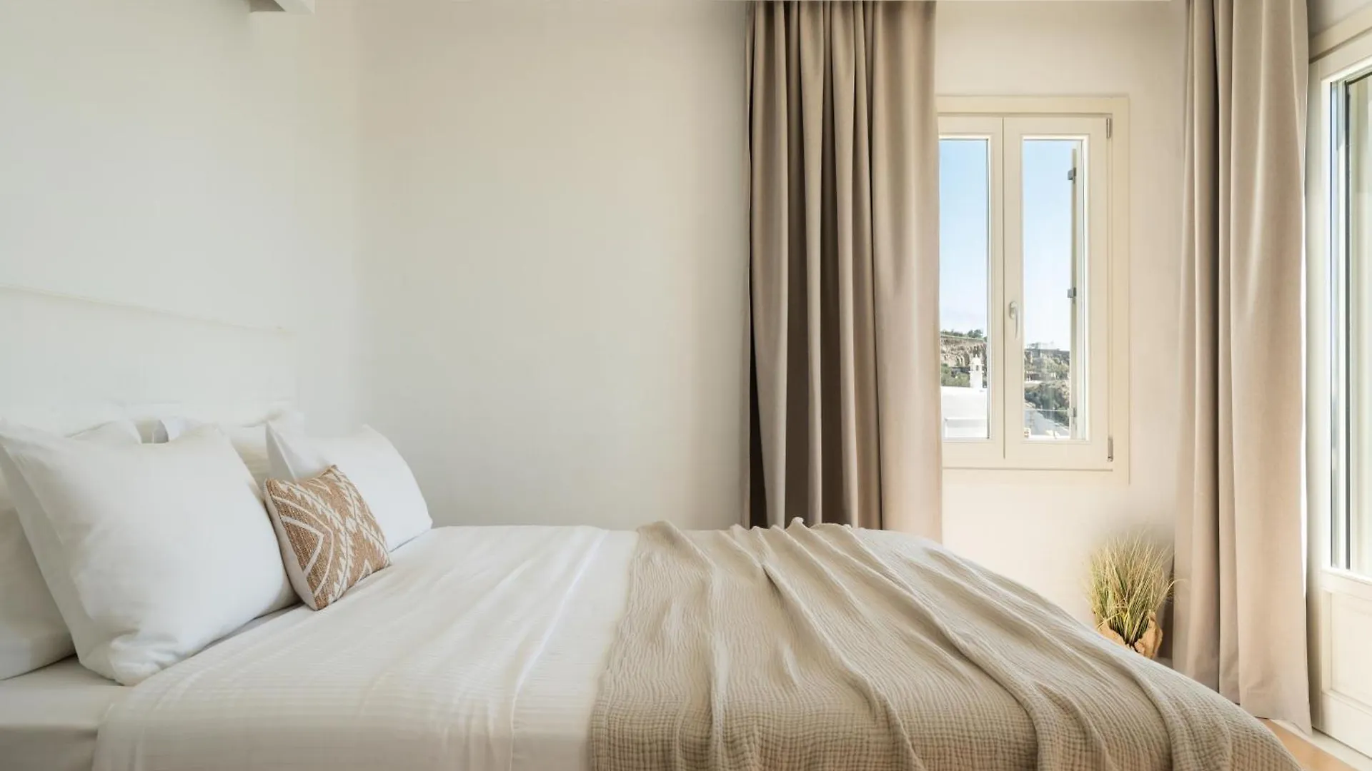 Namaste Boutique Apartments Mykonos Tourlos