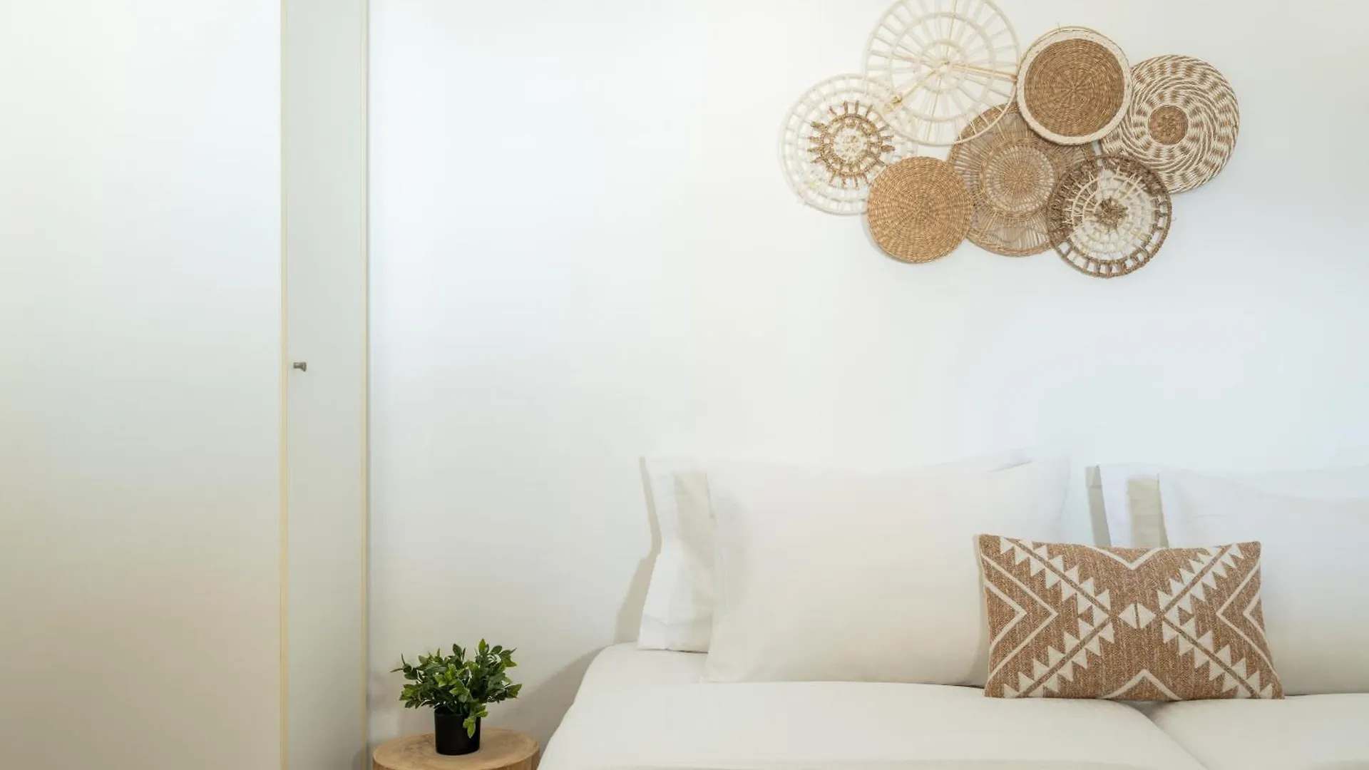 Namaste Boutique Apartments Mykonos Tourlos